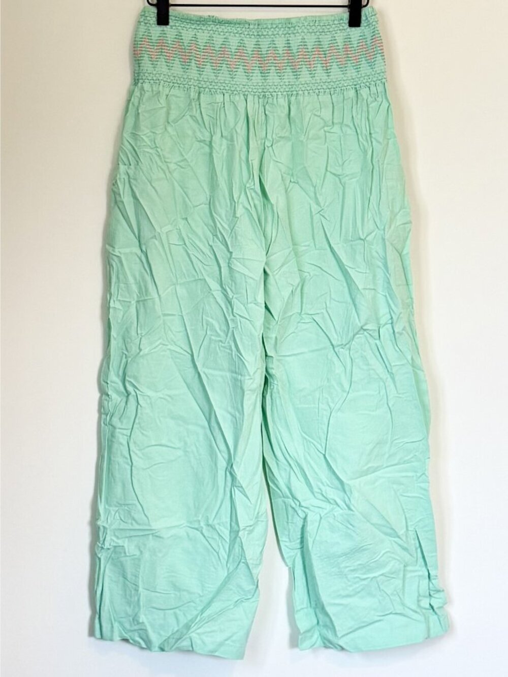 NWT Cupshe Chevron Smocked Waist Pants - Size: Small - Picture 7 of 11